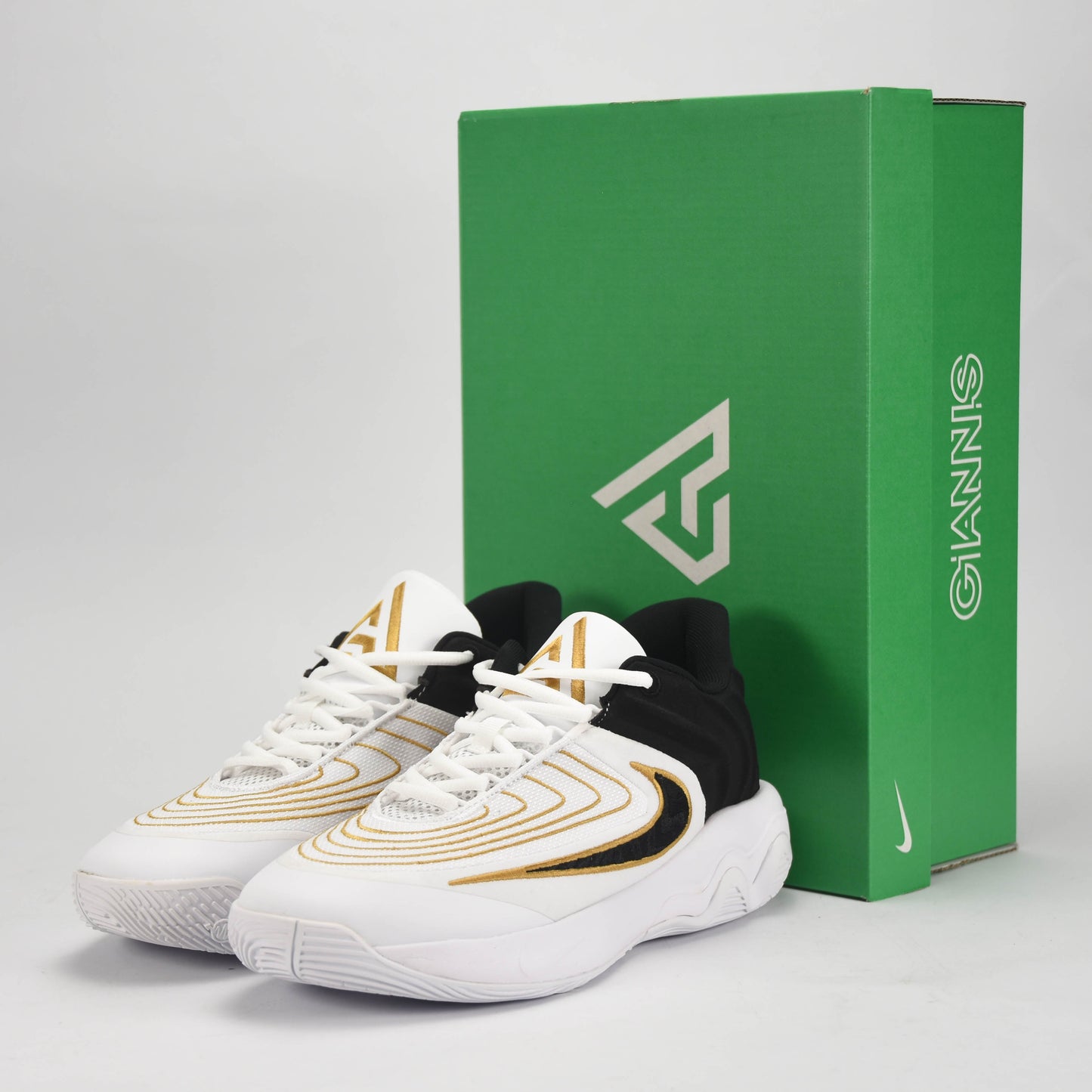 Nike Giannis Immortality 4 Oryginalne