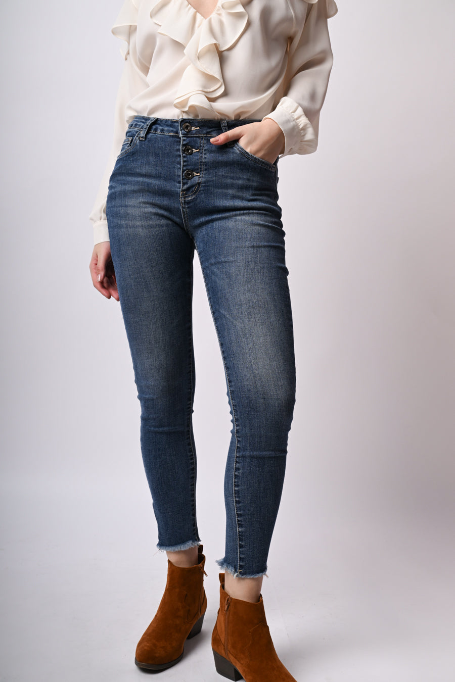Jeans skinny con bottoni